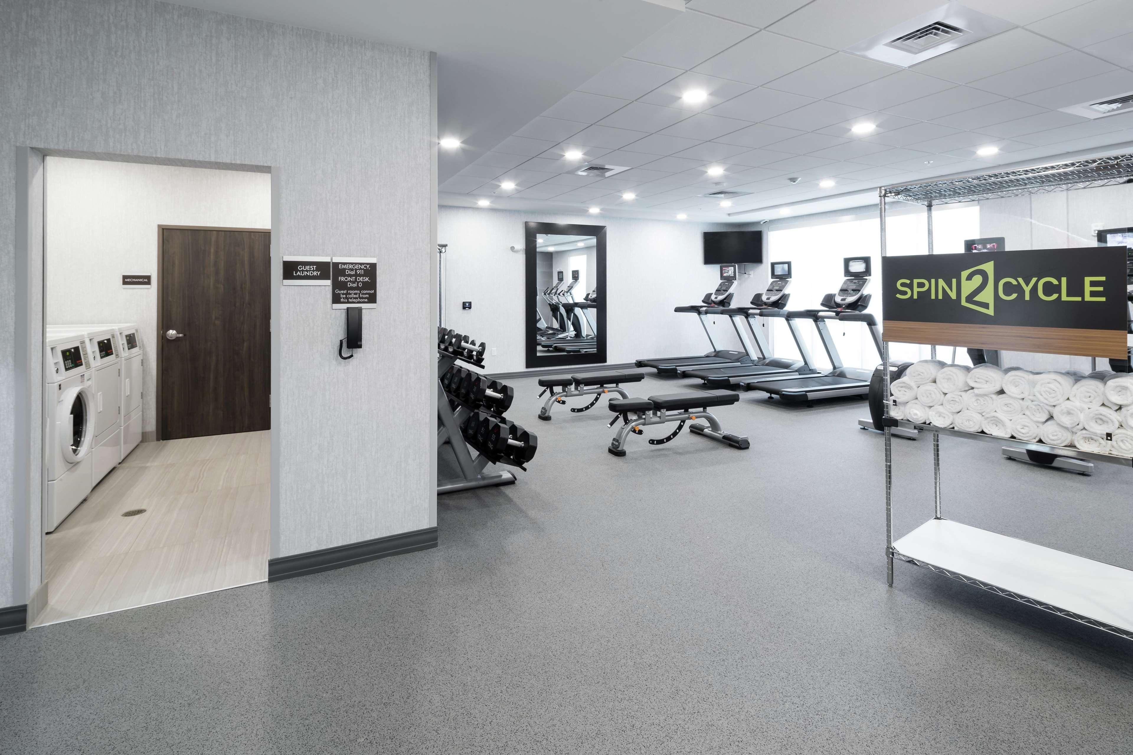 Home2 Suites By Hilton Orlando Airport מראה חיצוני תמונה