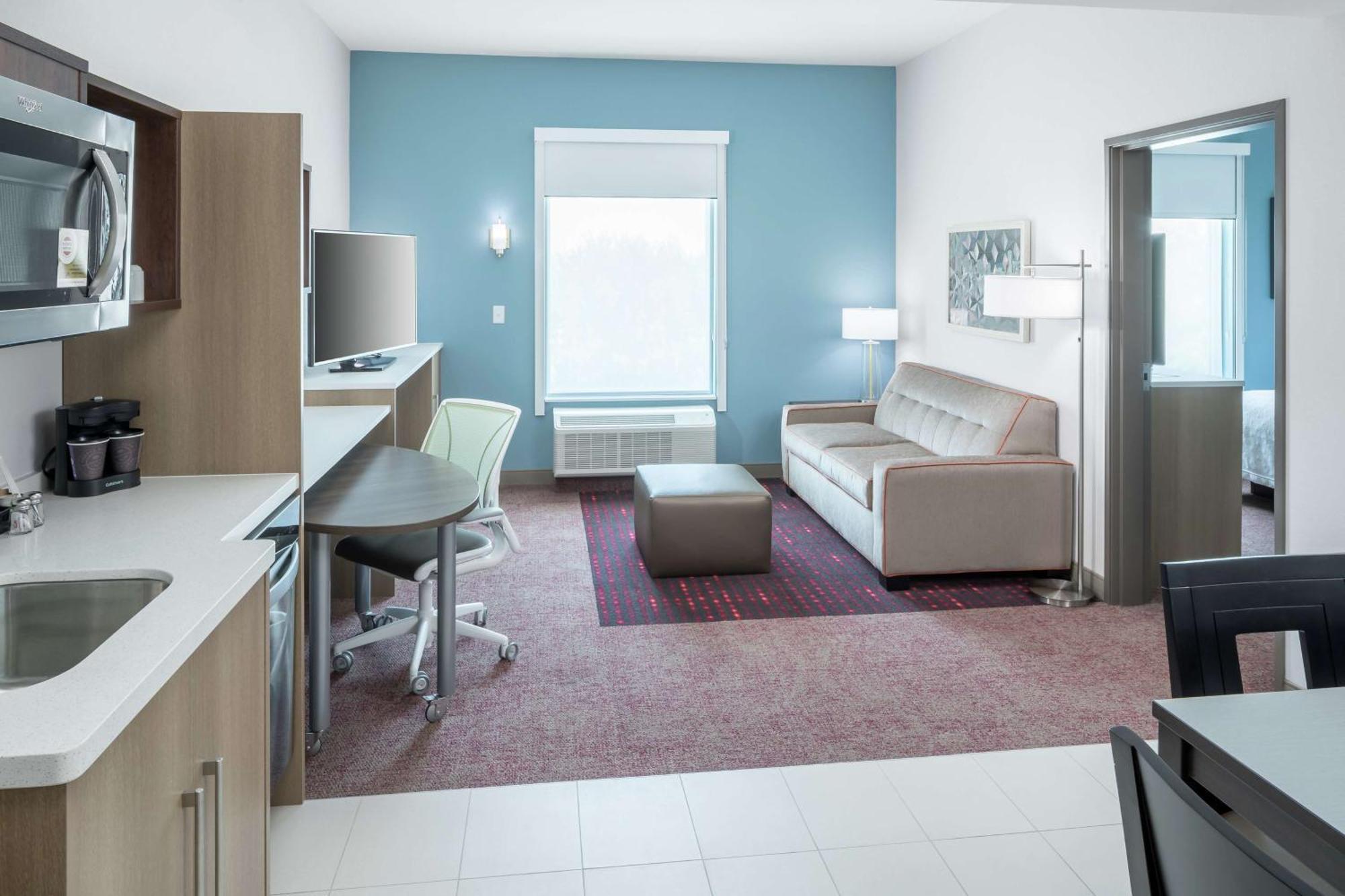 Home2 Suites By Hilton Orlando Airport מראה חיצוני תמונה