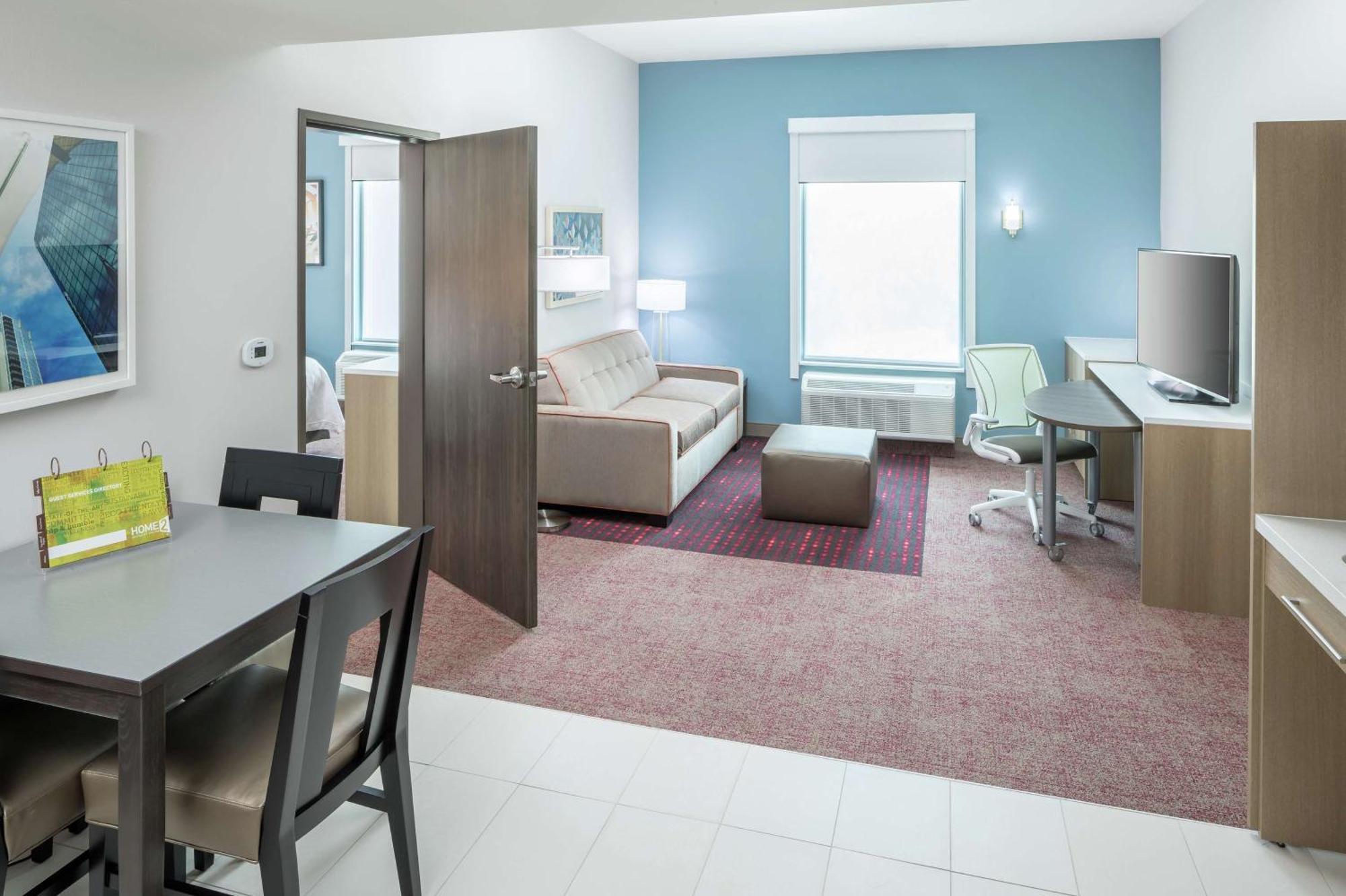 Home2 Suites By Hilton Orlando Airport מראה חיצוני תמונה
