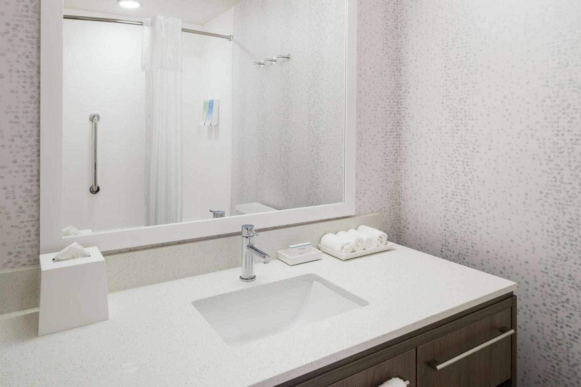 Home2 Suites By Hilton Orlando Airport מראה חיצוני תמונה